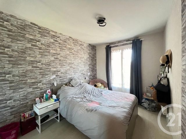 Maison &agrave; vendre - 6 pi&egrave;ces - 107,10 m2 - Coignieres - 78 - ILE-DE-FRANCE
