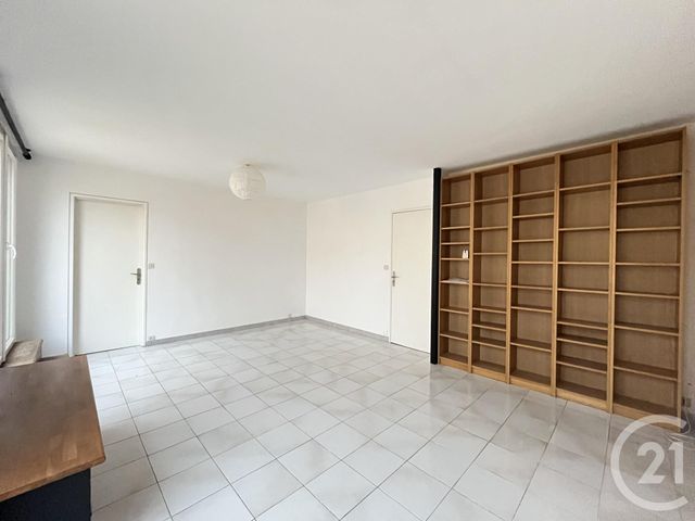 Appartement F3 à vendre - 3 pièces - 75,60 m2 - Maurepas - 78 - ILE-DE-FRANCE