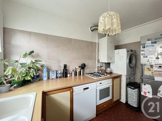 Appartement F3 à vendre - 3 pièces - 72 m2 - Maurepas - 78 - ILE-DE-FRANCE