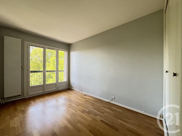 Appartement F3 &agrave; vendre - 3 pi&egrave;ces - 71,35 m2 - Maurepas - 78 - ILE-DE-FRANCE