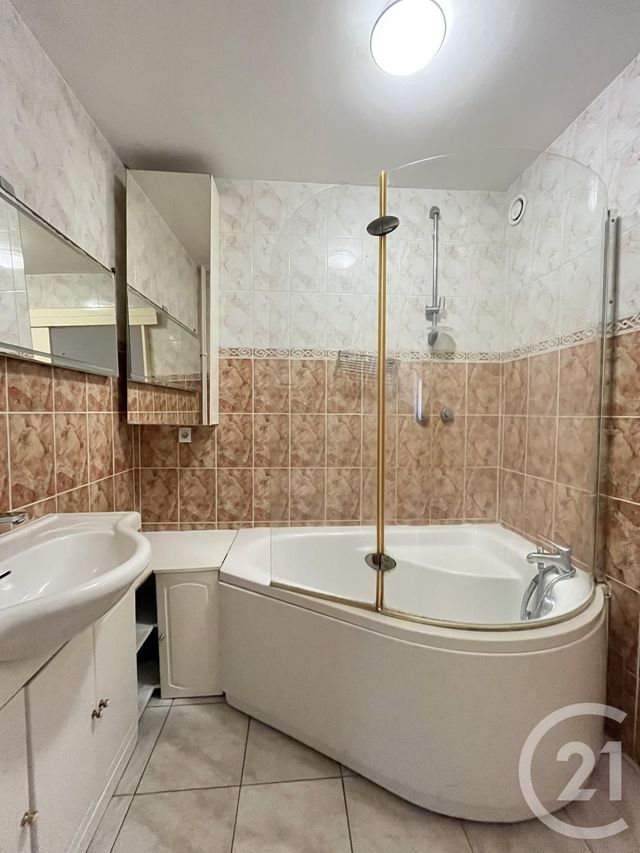 Appartement F3 à vendre - 3 pièces - 72,72 m2 - Maurepas - 78 - ILE-DE-FRANCE