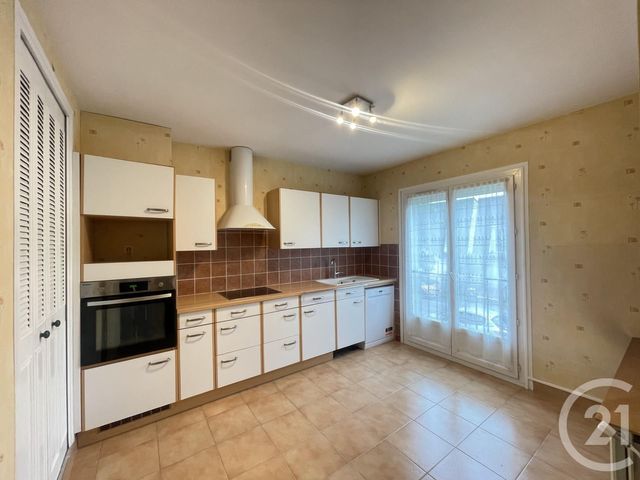 Maison à vendre - 4 pièces - 94 m2 - Maurepas - 78 - ILE-DE-FRANCE