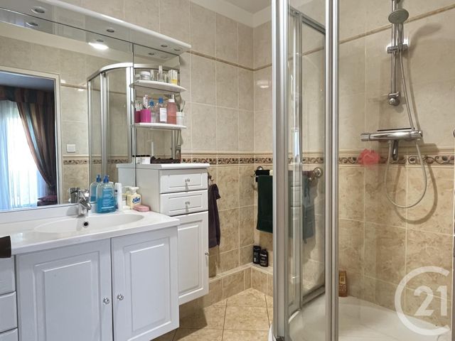 Maison &agrave; vendre - 7 pi&egrave;ces - 155 m2 - Elancourt - 78 - ILE-DE-FRANCE