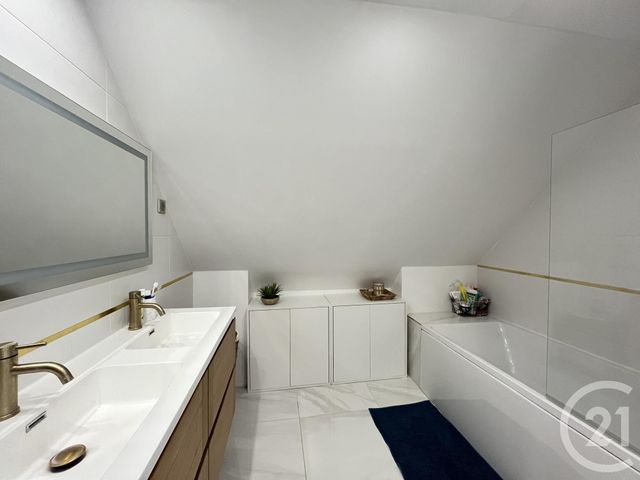 Maison &agrave; vendre - 7 pi&egrave;ces - 157,31 m2 - Elancourt - 78 - ILE-DE-FRANCE