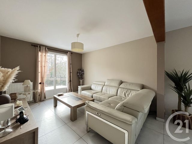 Maison &agrave; vendre - 7 pi&egrave;ces - 175 m2 - Le Mesnil St Denis - 78 - ILE-DE-FRANCE