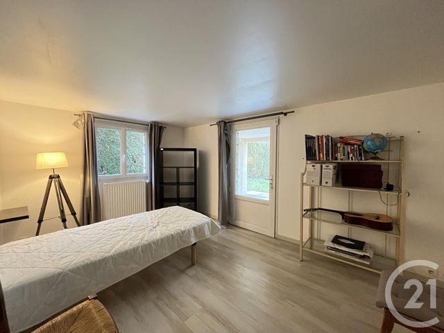 Maison &agrave; vendre - 7 pi&egrave;ces - 175 m2 - Le Mesnil St Denis - 78 - ILE-DE-FRANCE