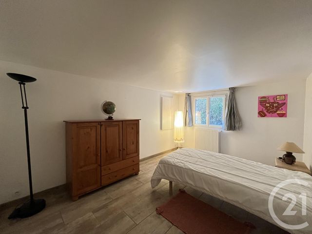 Maison &agrave; vendre - 7 pi&egrave;ces - 175 m2 - Le Mesnil St Denis - 78 - ILE-DE-FRANCE