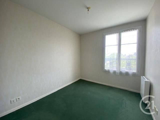 Appartement F3 à vendre - 3 pièces - 63,30 m2 - Coignieres - 78 - ILE-DE-FRANCE