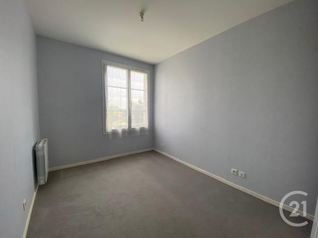 Appartement F3 à vendre - 3 pièces - 63,30 m2 - Coignieres - 78 - ILE-DE-FRANCE