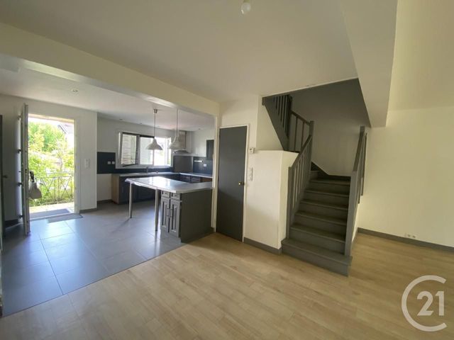 Maison &agrave; louer - 4 pi&egrave;ces - 110,56 m2 - Elancourt - 78 - ILE-DE-FRANCE