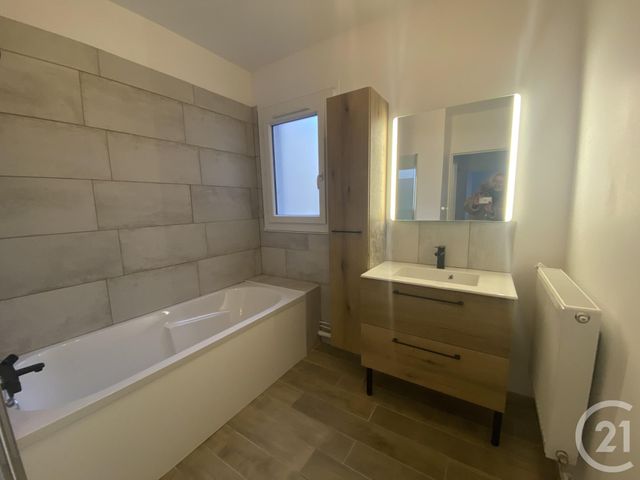 Appartement F3 &agrave; louer - 3 pi&egrave;ces - 67 m2 - Maurepas - 78 - ILE-DE-FRANCE