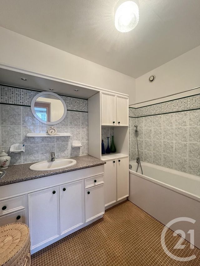 Appartement F3 &agrave; vendre - 3 pi&egrave;ces - 75,04 m2 - Elancourt - 78 - ILE-DE-FRANCE