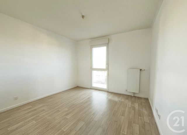 Appartement F2 à vendre - 2 pièces - 42,41 m2 - Maurepas - 78 - ILE-DE-FRANCE