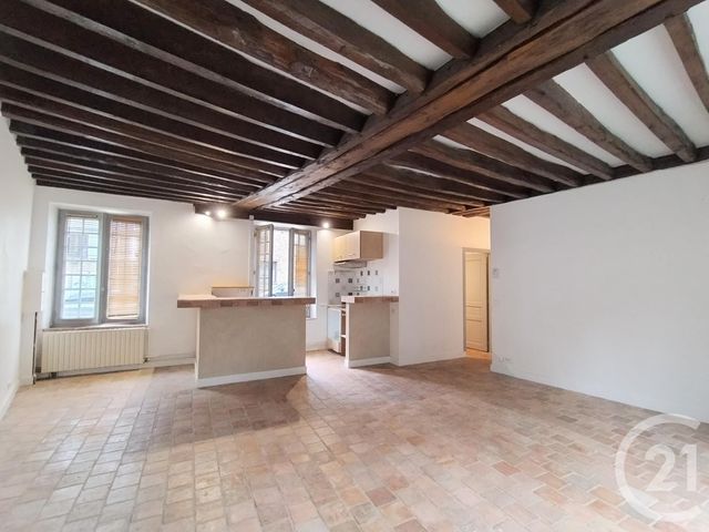 Appartement F2 à louer JOUARS PONTCHARTRAIN