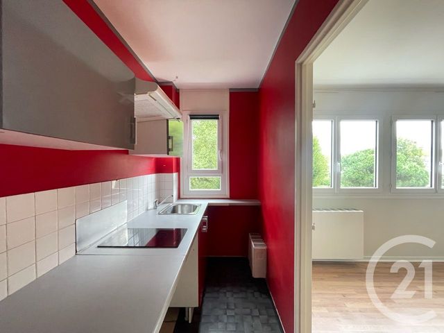 Appartement Studio à vendre - 1 pièce - 33 m2 - Maurepas - 78 - ILE-DE-FRANCE