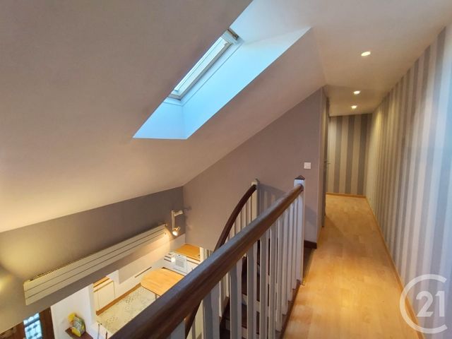 Maison &agrave; louer - 5 pi&egrave;ces - 129,30 m2 - Maurepas - 78 - ILE-DE-FRANCE