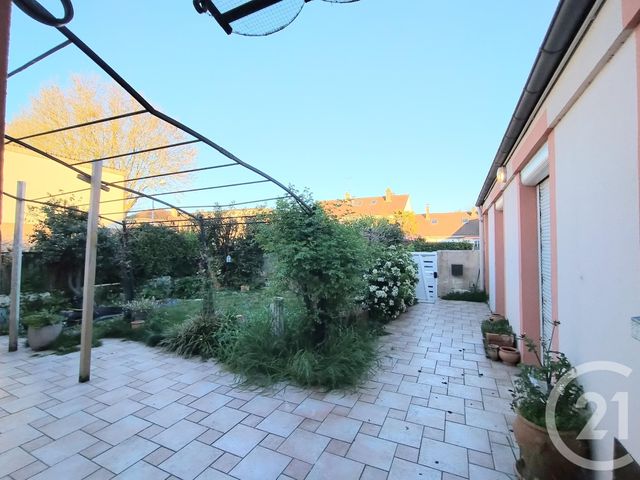 Maison &agrave; louer - 5 pi&egrave;ces - 129,30 m2 - Maurepas - 78 - ILE-DE-FRANCE