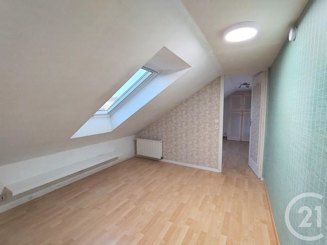 Maison &agrave; louer - 5 pi&egrave;ces - 129,30 m2 - Maurepas - 78 - ILE-DE-FRANCE