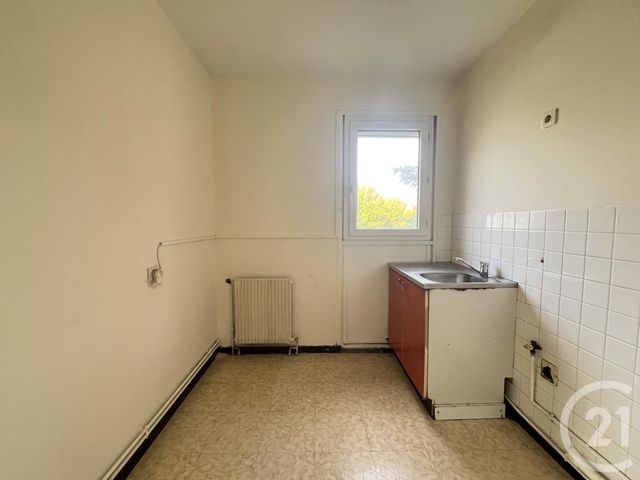 Appartement Studio à vendre - 1 pièce - 32,59 m2 - Maurepas - 78 - ILE-DE-FRANCE