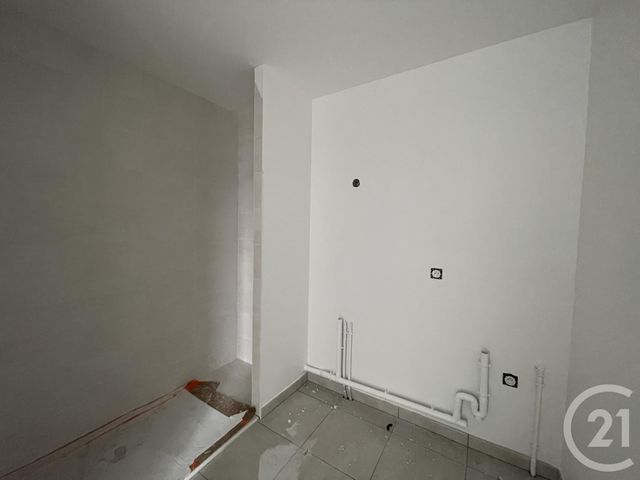 Appartement F2 à vendre - 2 pièces - 39,30 m2 - Elancourt - 78 - ILE-DE-FRANCE