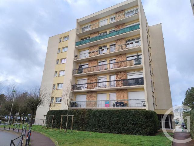 Appartement Studio à louer - 1 pièce - 25,53 m2 - Maurepas - 78 - ILE-DE-FRANCE