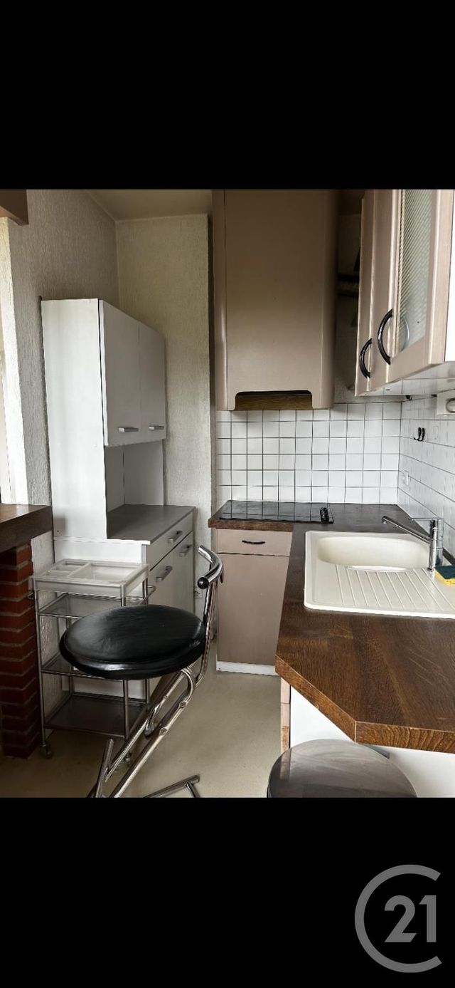 Appartement F1 à louer - 1 pièce - 27,18 m2 - Rueil Malmaison - 92 - ILE-DE-FRANCE