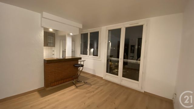 Appartement F1 à louer - 1 pièce - 27,18 m2 - Rueil Malmaison - 92 - ILE-DE-FRANCE