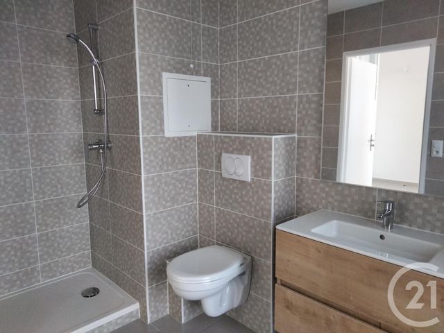 Appartement F1 à louer - 1 pièce - 28,27 m2 - Montigny Le Bretonneux - 78 - ILE-DE-FRANCE