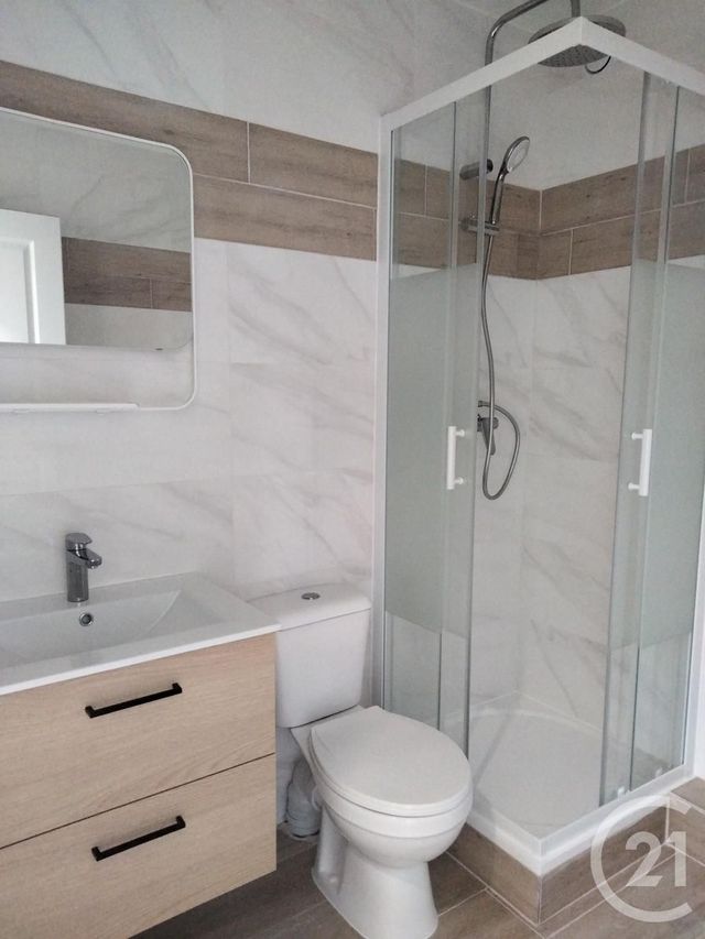 Appartement Studio à louer - 1 pièce - 23,91 m2 - La Verriere - 78 - ILE-DE-FRANCE