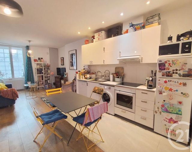 Appartement T3 &agrave; louer - 3 pi&egrave;ces - 51,51 m2 - Montfort L Amaury - 78 - ILE-DE-FRANCE