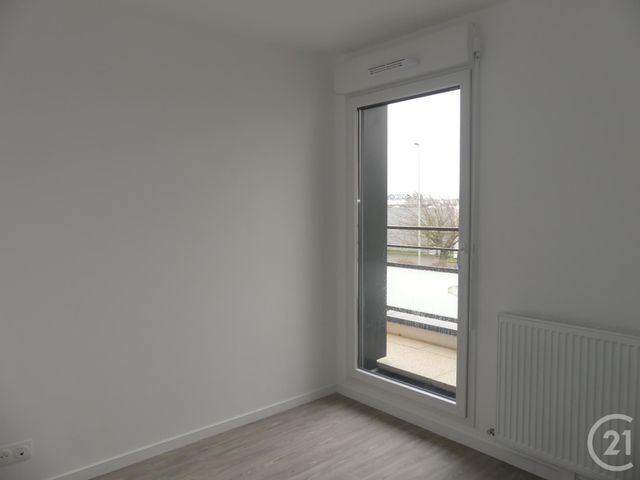 Appartement F4 &agrave; louer - 4 pi&egrave;ces - 75,68 m2 - Maurepas - 78 - ILE-DE-FRANCE