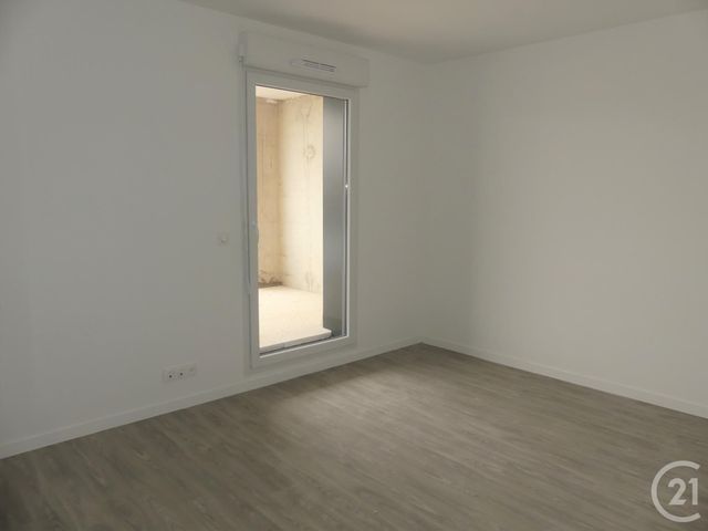 Appartement F4 &agrave; louer - 4 pi&egrave;ces - 75,68 m2 - Maurepas - 78 - ILE-DE-FRANCE