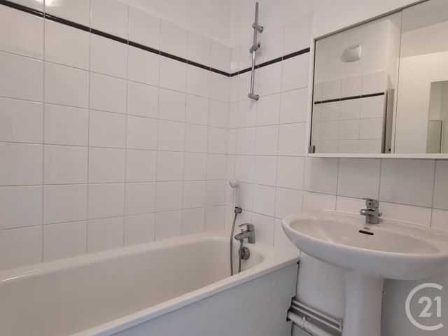 Appartement F2 &agrave; louer - 2 pi&egrave;ces - 38,10 m2 - Villepreux - 78 - ILE-DE-FRANCE