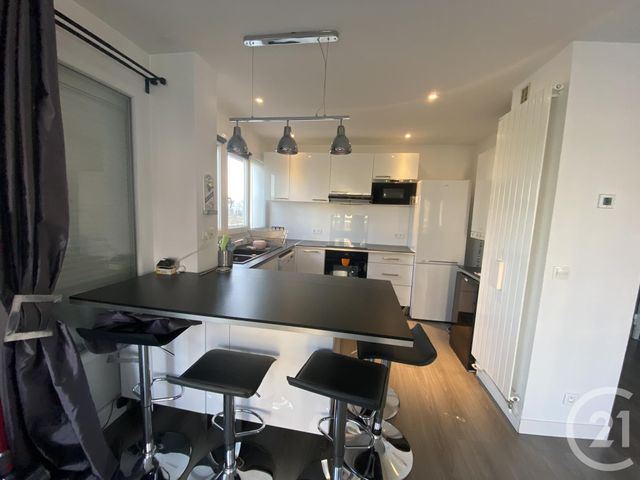 Appartement F3 &agrave; louer - 3 pi&egrave;ces - 74,06 m2 - Maurepas - 78 - ILE-DE-FRANCE