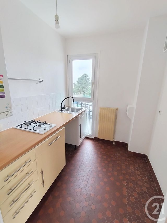 Appartement F1 &agrave; louer - 1 pi&egrave;ce - 34,04 m2 - Maurepas - 78 - ILE-DE-FRANCE