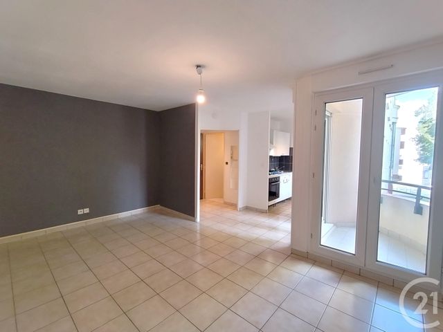 Appartement F1 &agrave; louer - 1 pi&egrave;ce - 29,83 m2 - Plaisir - 78 - ILE-DE-FRANCE
