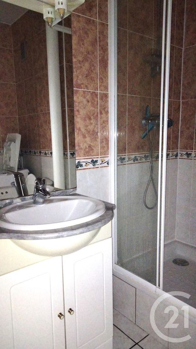 Appartement F1 &agrave; louer - 1 pi&egrave;ce - 31,76 m2 - Maurepas - 78 - ILE-DE-FRANCE