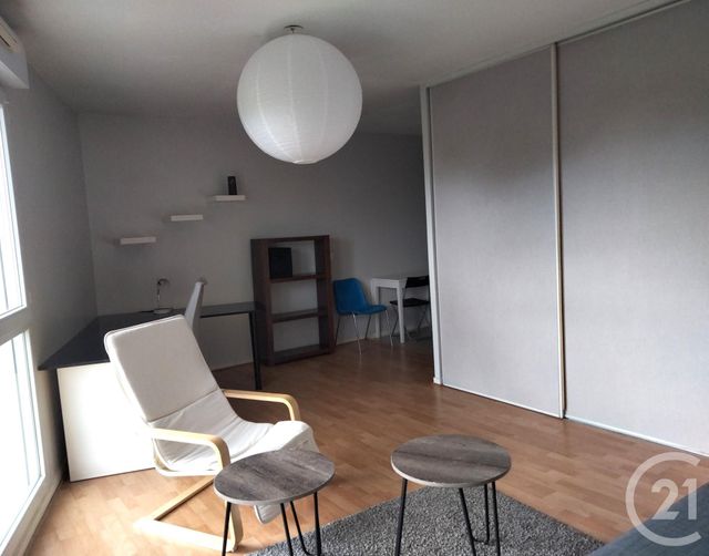 Appartement F1 &agrave; louer - 1 pi&egrave;ce - 31,23 m2 - Elancourt - 78 - ILE-DE-FRANCE