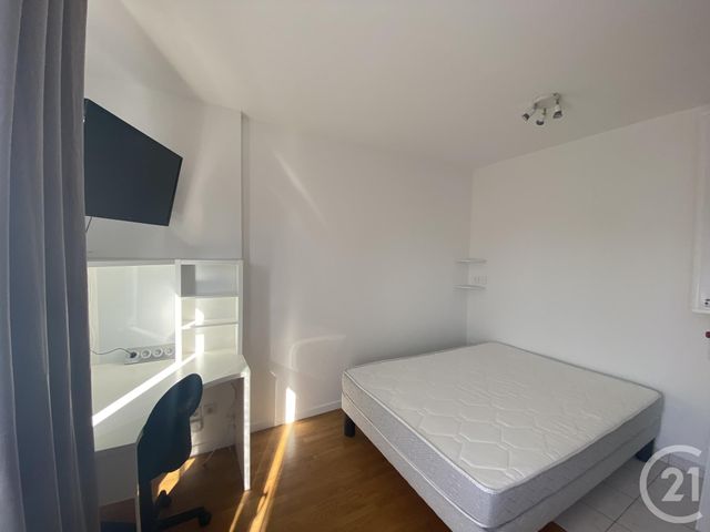 Appartement Studio &agrave; louer - 1 pi&egrave;ce - 28,34 m2 - Elancourt - 78 - ILE-DE-FRANCE