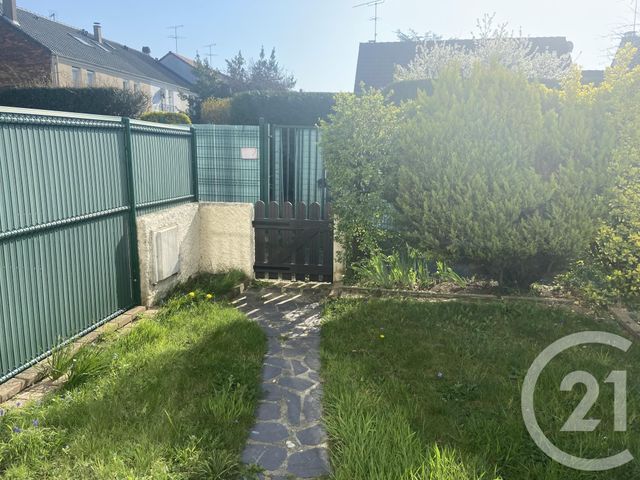 Maison &agrave; louer - 4 pi&egrave;ces - 93,52 m2 - Elancourt - 78 - ILE-DE-FRANCE