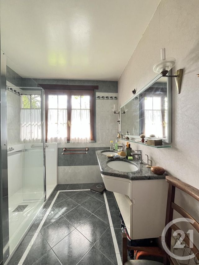 Maison &agrave; vendre - 7 pi&egrave;ces - 130 m2 - Maurepas - 78 - ILE-DE-FRANCE