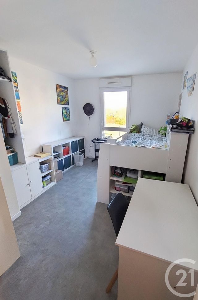 Appartement F3 &agrave; louer - 3 pi&egrave;ces - 62,15 m2 - Elancourt - 78 - ILE-DE-FRANCE