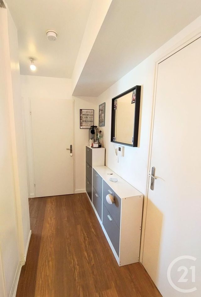 Appartement F3 &agrave; louer - 3 pi&egrave;ces - 62,15 m2 - Elancourt - 78 - ILE-DE-FRANCE