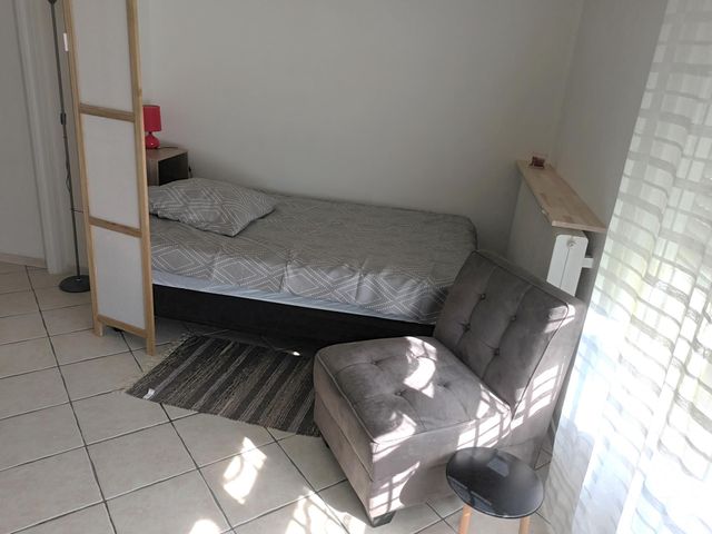 Appartement F1 &agrave; louer - 1 pi&egrave;ce - 22,29 m2 - Maurepas - 78 - ILE-DE-FRANCE