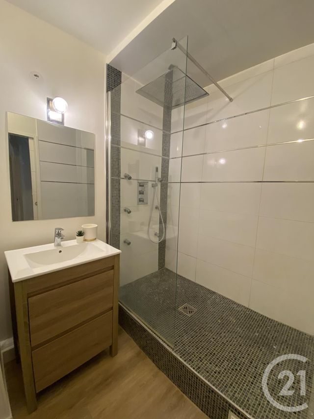 Appartement F5 &agrave; vendre - 5 pi&egrave;ces - 95,41 m2 - Trappes - 78 - ILE-DE-FRANCE