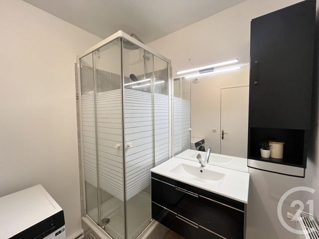Appartement F5 &agrave; vendre - 5 pi&egrave;ces - 95,41 m2 - Trappes - 78 - ILE-DE-FRANCE