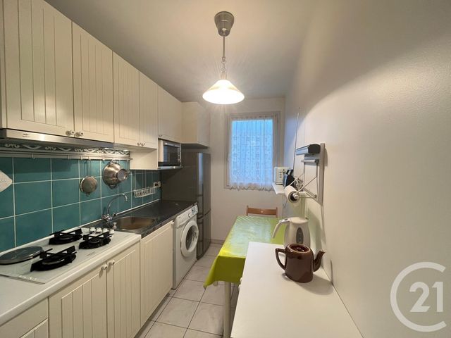 Appartement F2 &agrave; louer - 2 pi&egrave;ces - 41,31 m2 - Elancourt - 78 - ILE-DE-FRANCE