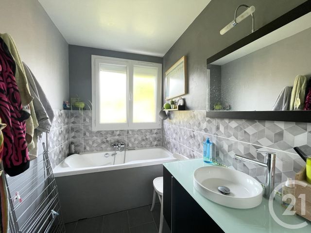 Maison &agrave; vendre - 6 pi&egrave;ces - 171,71 m2 - Maurepas - 78 - ILE-DE-FRANCE