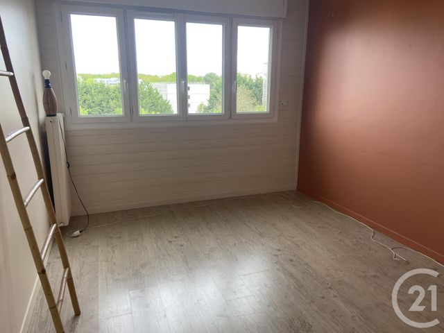 Appartement F3 &agrave; louer - 3 pi&egrave;ces - 71,04 m2 - Maurepas - 78 - ILE-DE-FRANCE