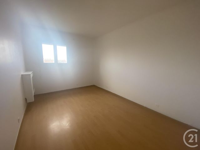 Appartement F3 &agrave; louer - 3 pi&egrave;ces - 65,12 m2 - Maurepas - 78 - ILE-DE-FRANCE